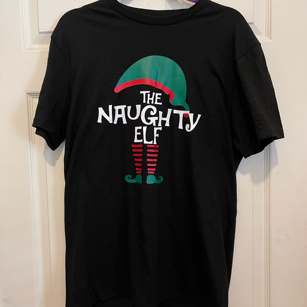 🔥 Holiday Tee Shirt Lg